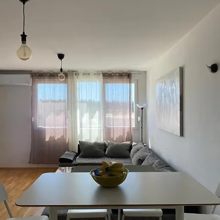 Lord Apartman *